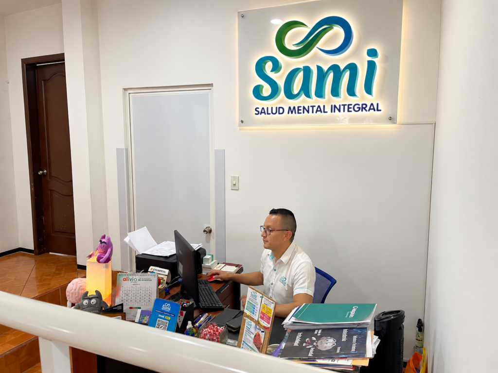 Recepción Clínica Sami Iluminada